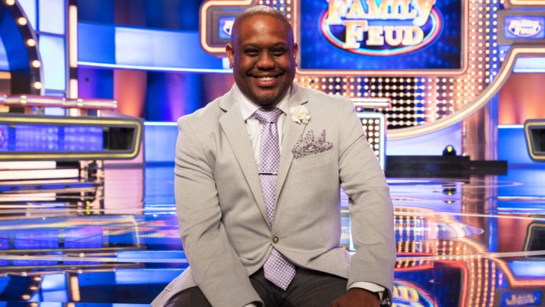 Meet Rubin Ervin: Family Feud's announcer extraordinaire!