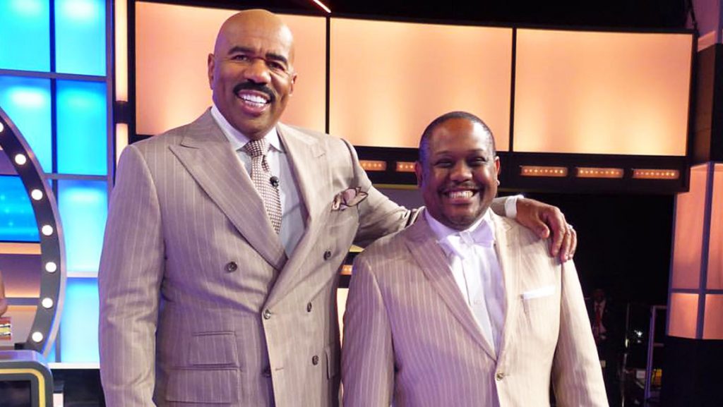 Meet Rubin Ervin: Family Feud's announcer extraordinaire!